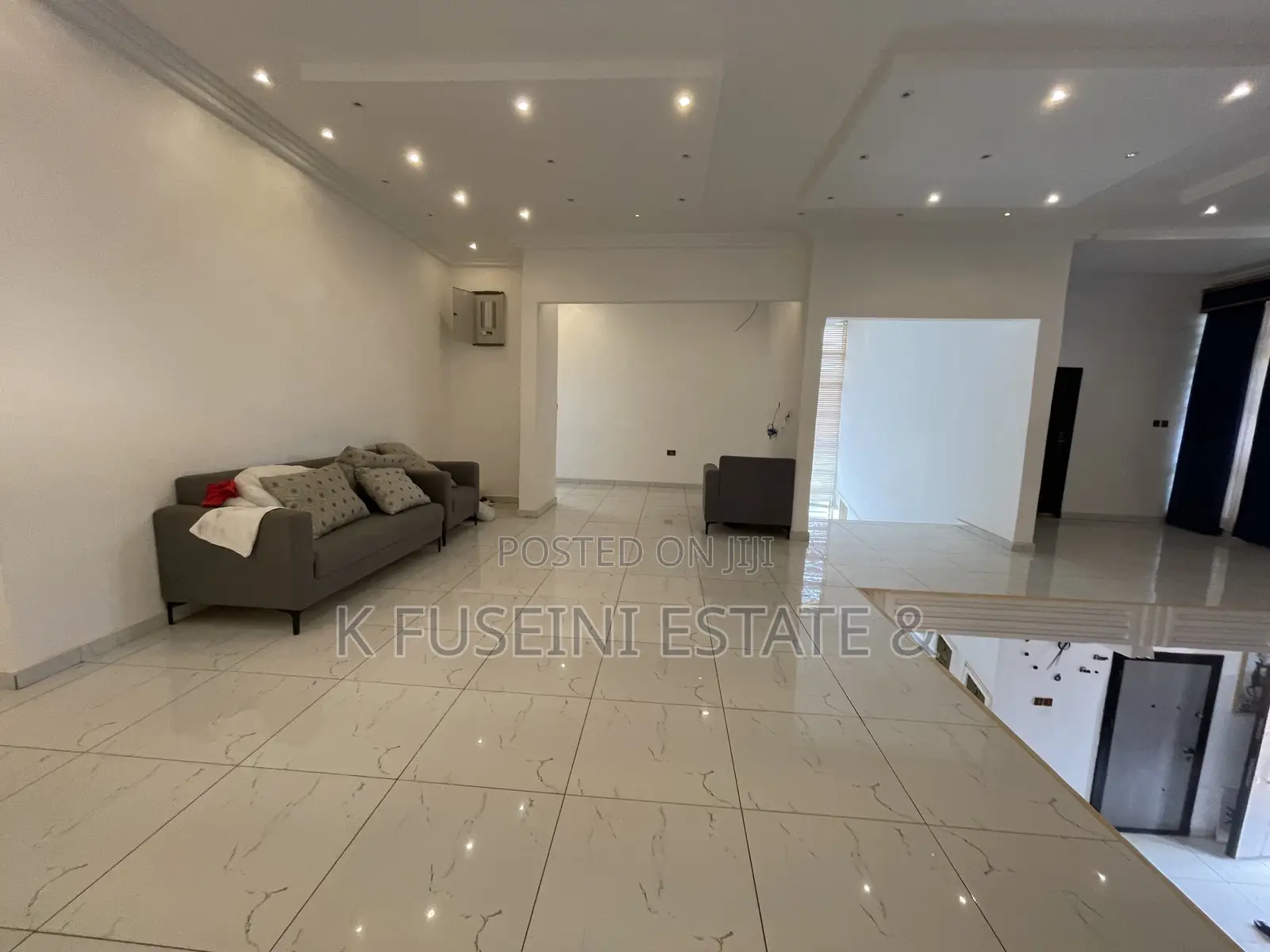 6bdrm House in K Fuseini Estate, Kumasi Metropolitan for sale