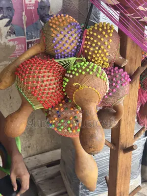 Local Maracas