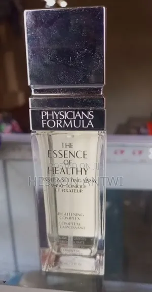 The Essence of Healthy Toner Setting Spray
