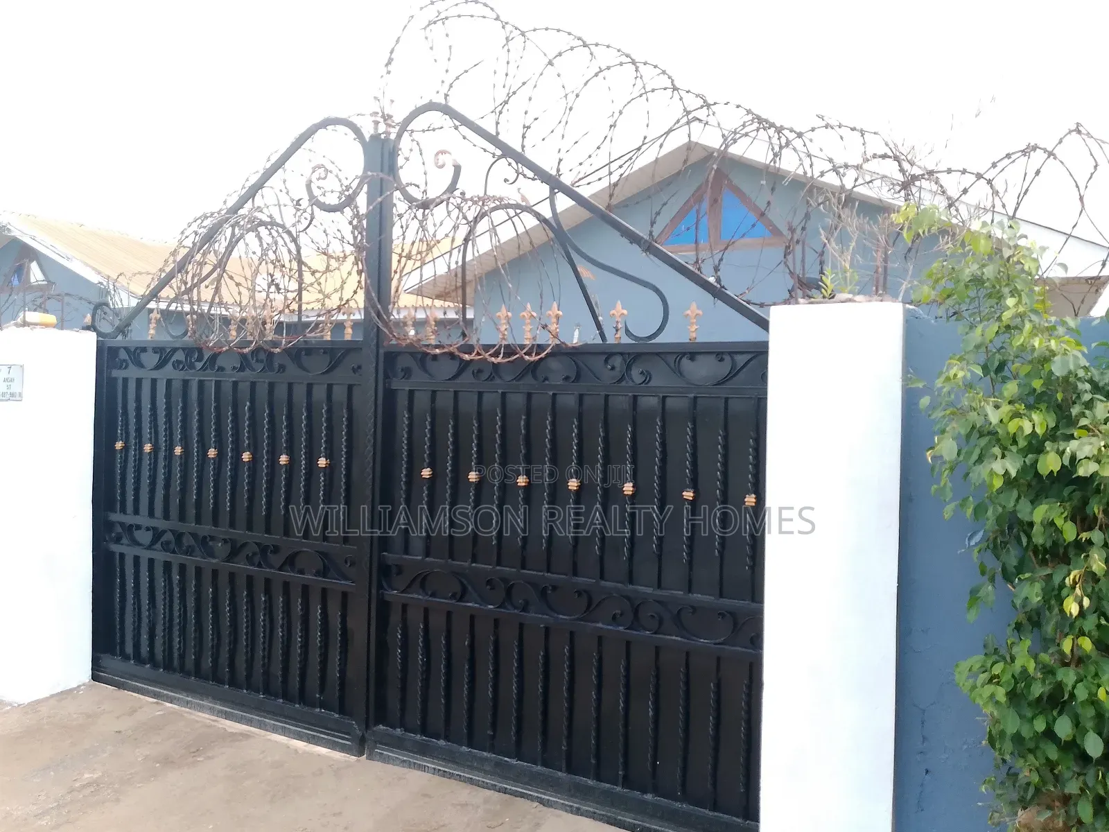 1bdrm Apartment in Hfc Estate Area, Spintex for rent