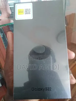 New Samsung Galaxy S22 5G 256 GB Black