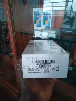 New Samsung Galaxy S10 5G 256 GB Black