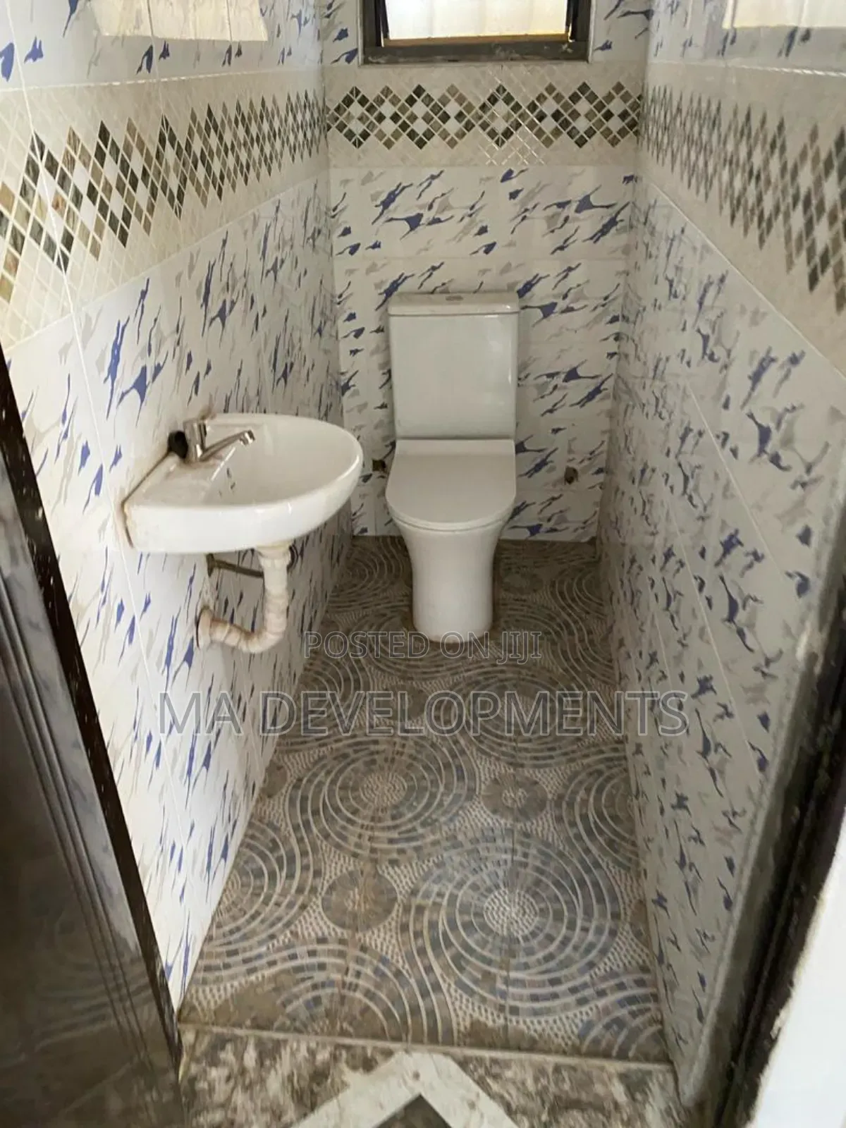 1bdrm Apartment in Madev Realty, Ofankor for rent