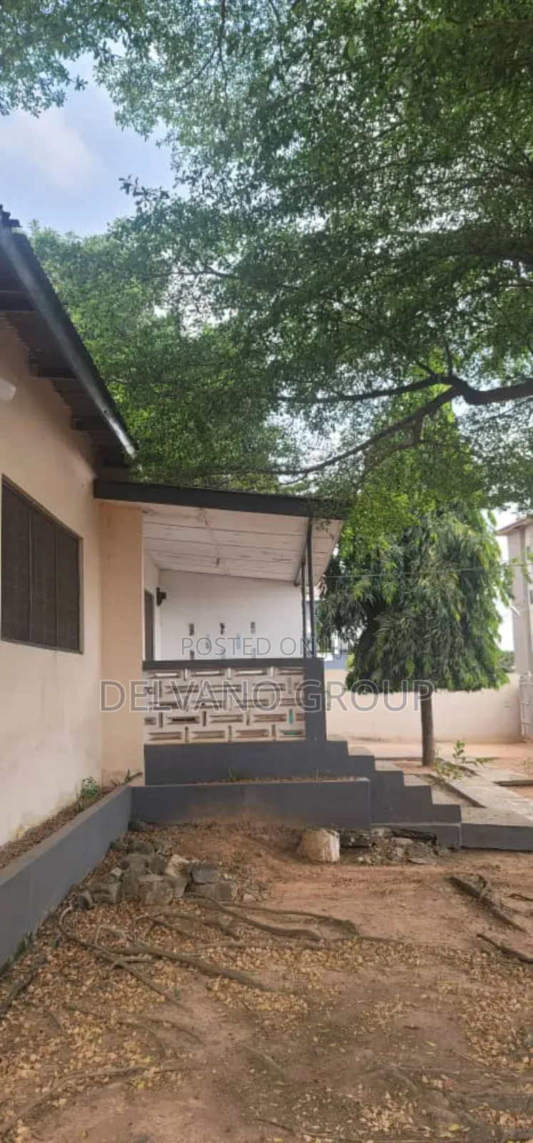 3bdrm Bungalow in Housing Down for sale