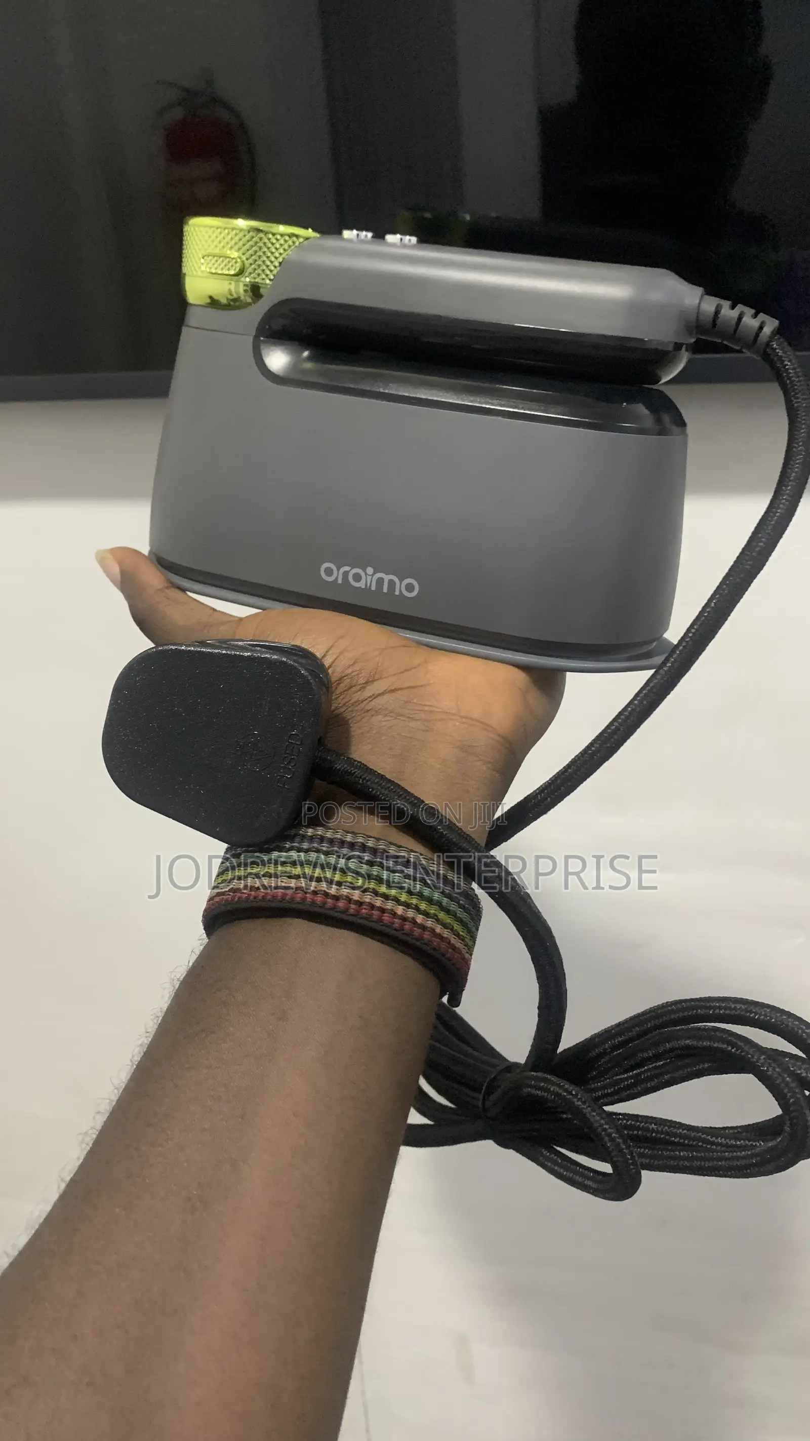 Oraimo Smartiron 1740w Portable Electric Iron