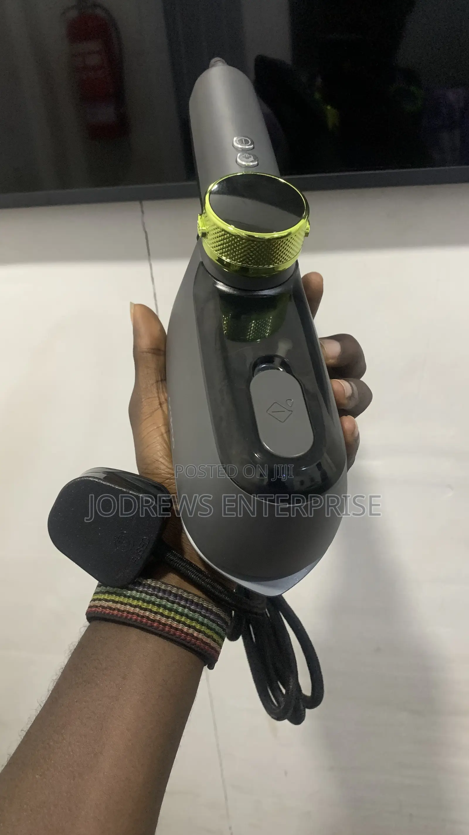 Oraimo Smartiron 1740w Portable Electric Iron