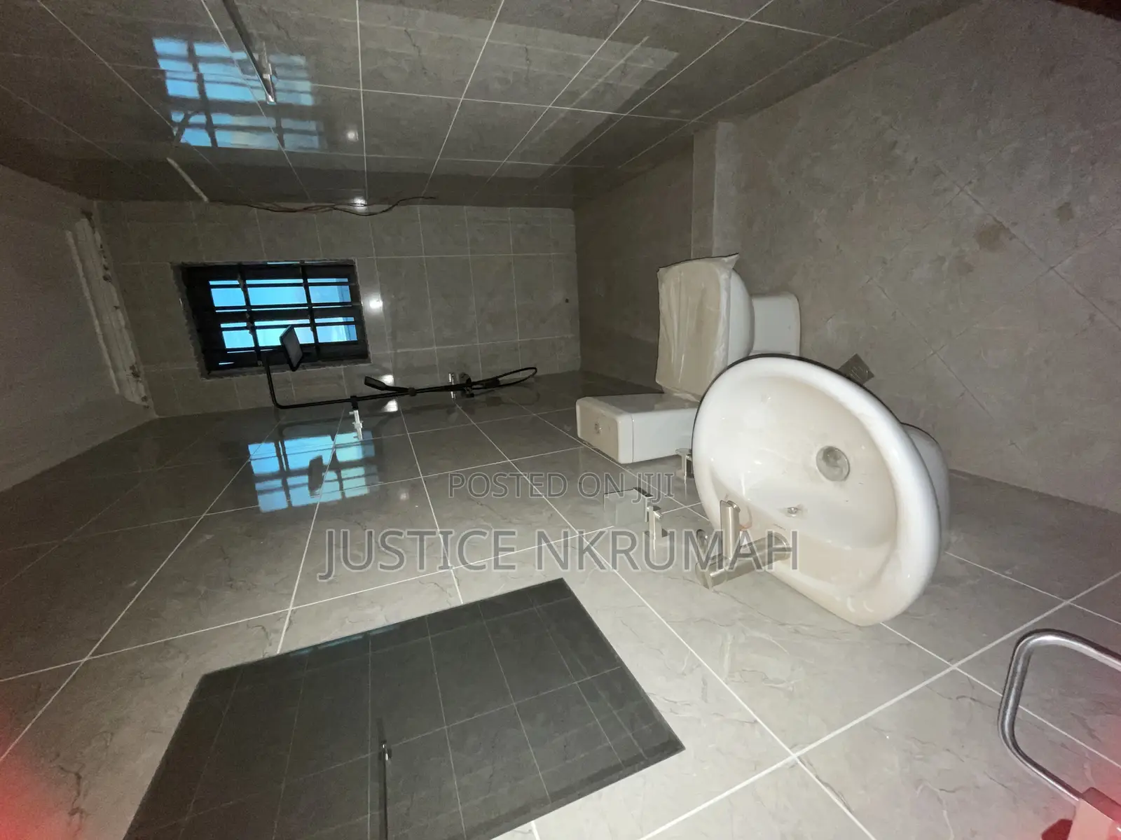 Furnished 1bdrm Apartment in Mr Justice Estate, Old Barrier for rent