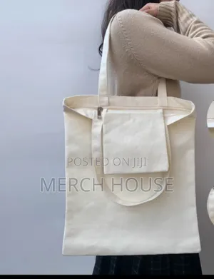 Fashionable Tote Bags