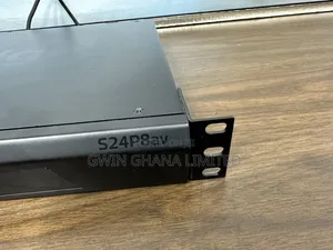 Pakedge 24port Gigabit 8 Gigabit Poe,Sfp. Smart Home Nswitch