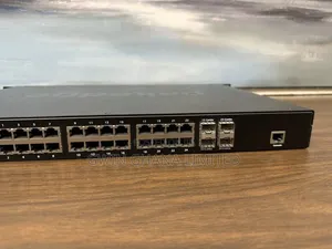 Pakedge 24port Gigabit 8 Gigabit Poe,Sfp. Smart Home Nswitch