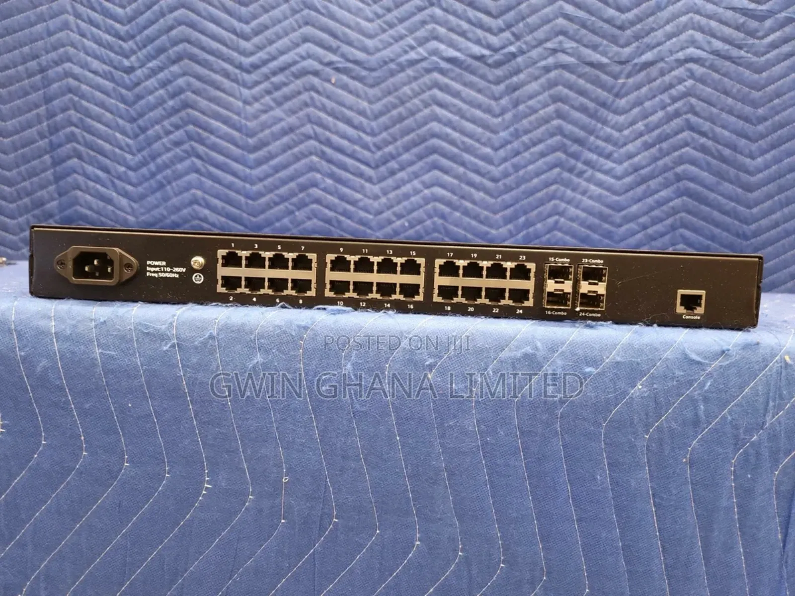 Pakedge 24port Gigabit 8 Gigabit Poe,Sfp. Smart Home Nswitch