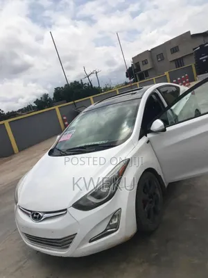 Hyundai Elantra 2013 White