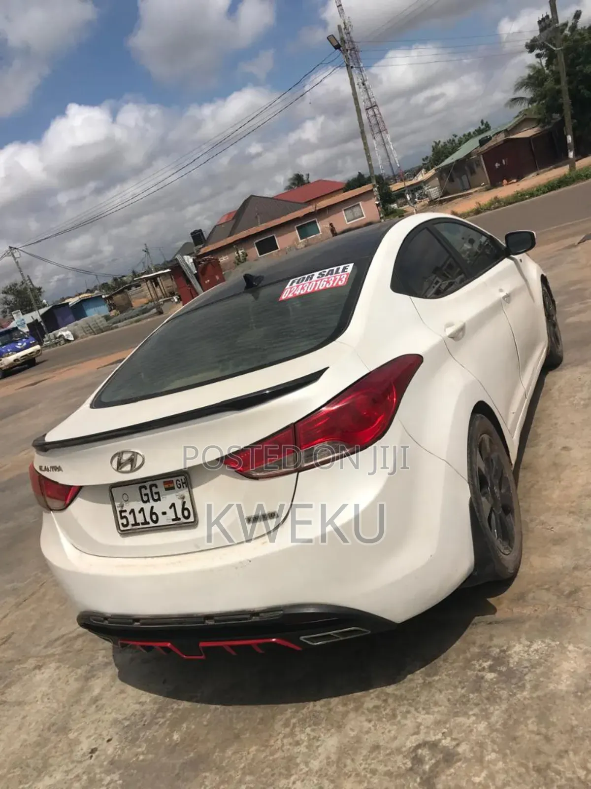 Hyundai Elantra 2013 White