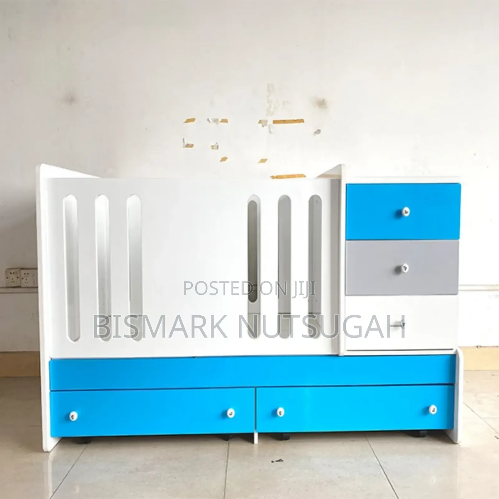Drawer Wooden Baby Cot Bed