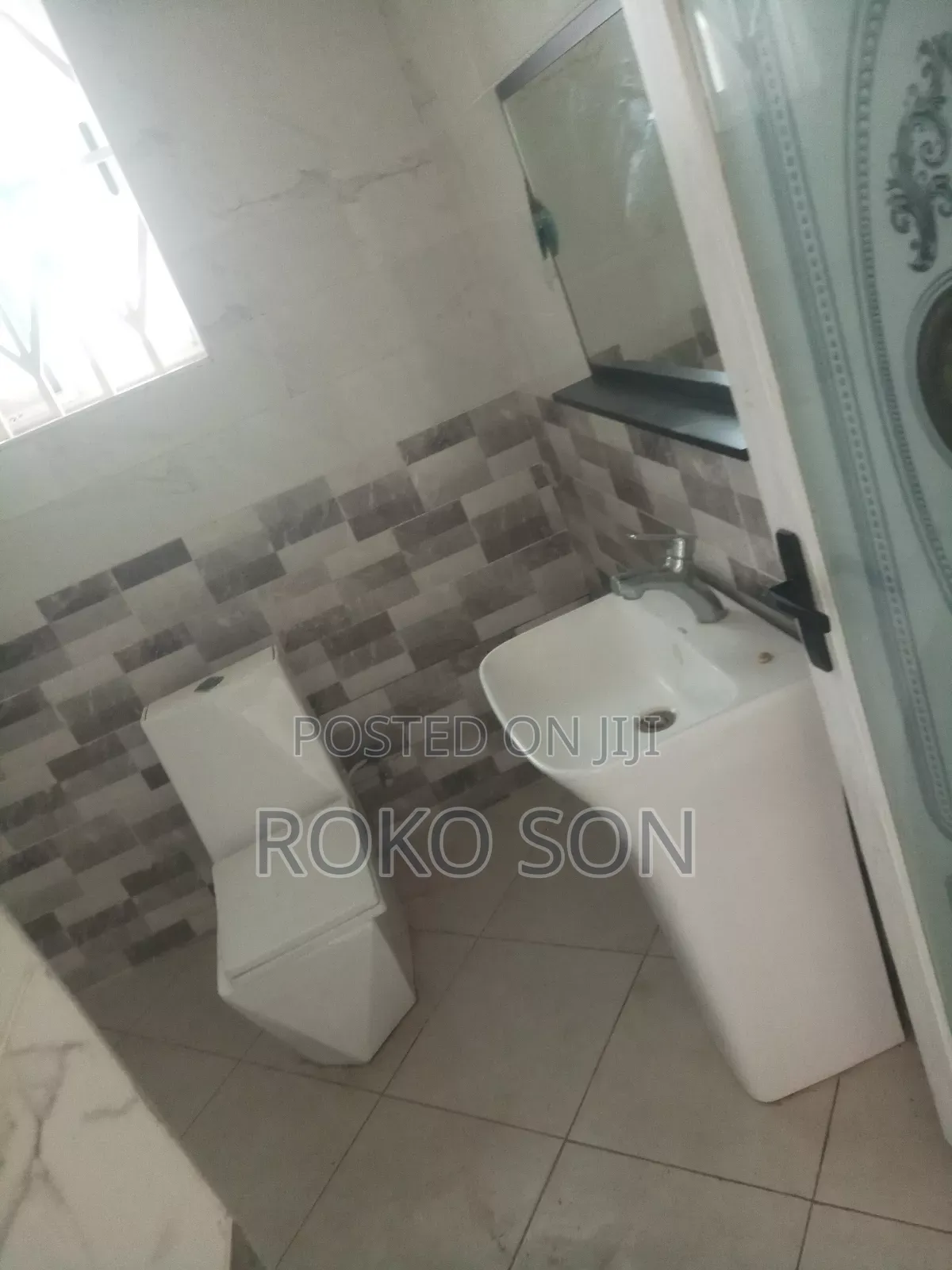 2bdrm Apartment in Dr Roko, Accra Metropolitan for rent