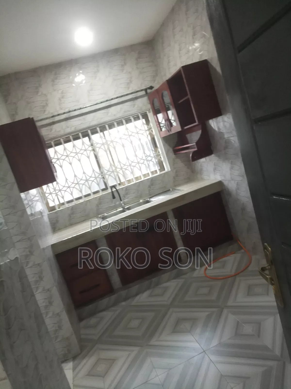 2bdrm Apartment in Dr Roko, Accra Metropolitan for rent