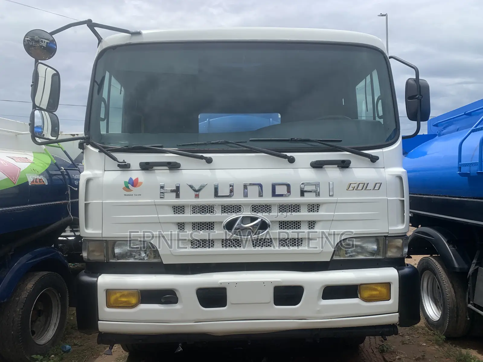 Hyundai Water Truck 2007 White