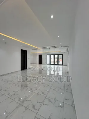 4bdrm Mansion in 𝙻𝚎𝚐𝚊𝚌𝚢 𝚜𝚘𝚕𝚒𝚍 𝚛𝚎𝚊𝚕, Adjiriganor for sale