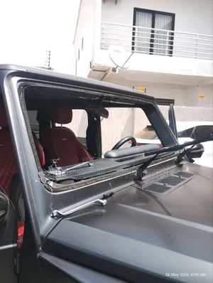 G Wagon Mercedes Benz G63 Amg Windshield Replacement Repair