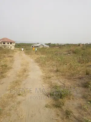 Litigation Free Gated Plot