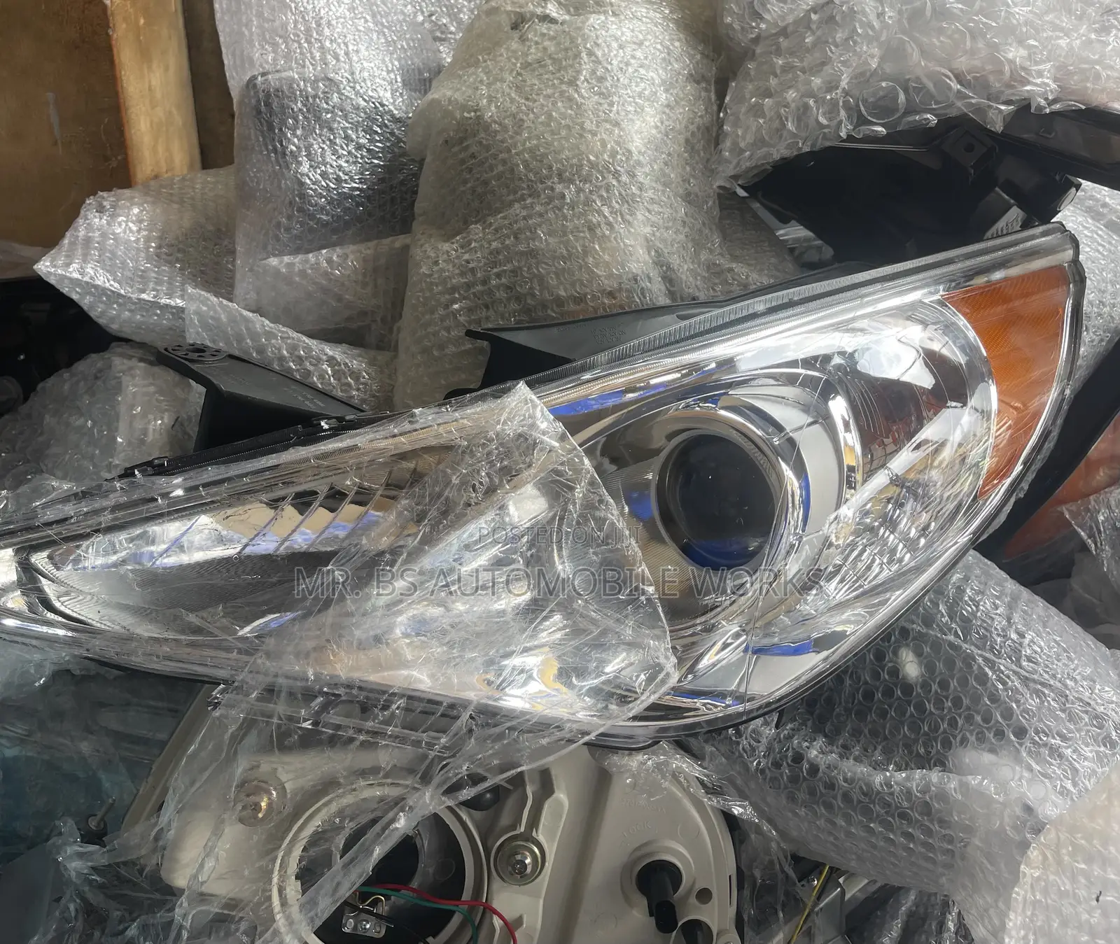 Hyundai Sonata Headlight Pair 2011 To 2014 Model