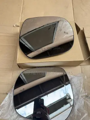 Lexus 570 Mirror Glass Blindspot
