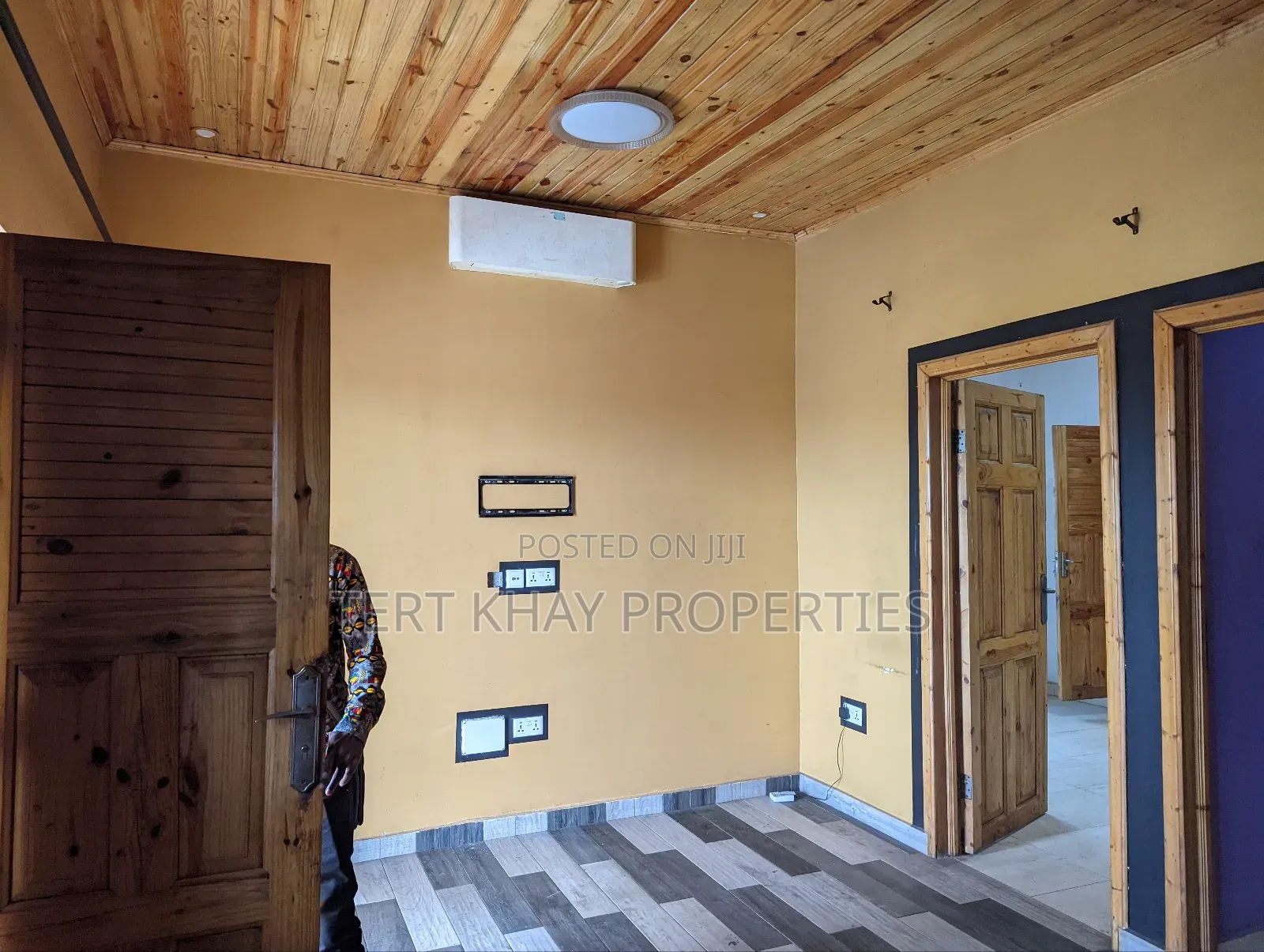 Pub,Restaurant,2 Bedrm.Self Contained 2 for Rent in Nungua