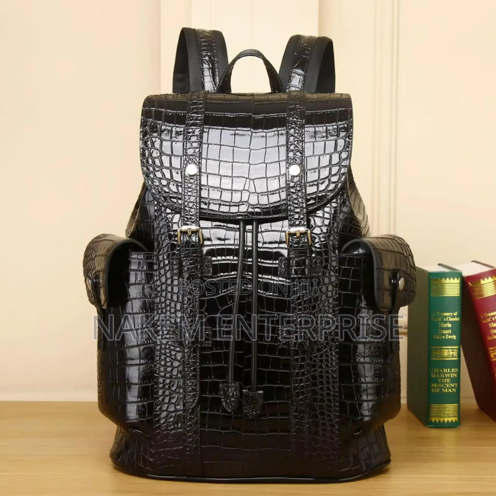 Unisex Large Capacity Crocodile Leather Backpack