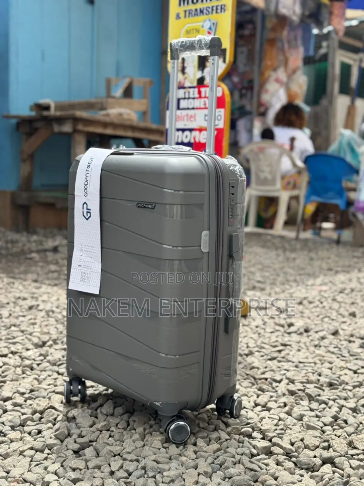 23-Inch Trolling Travelling Luggage at Nakem Enterprise