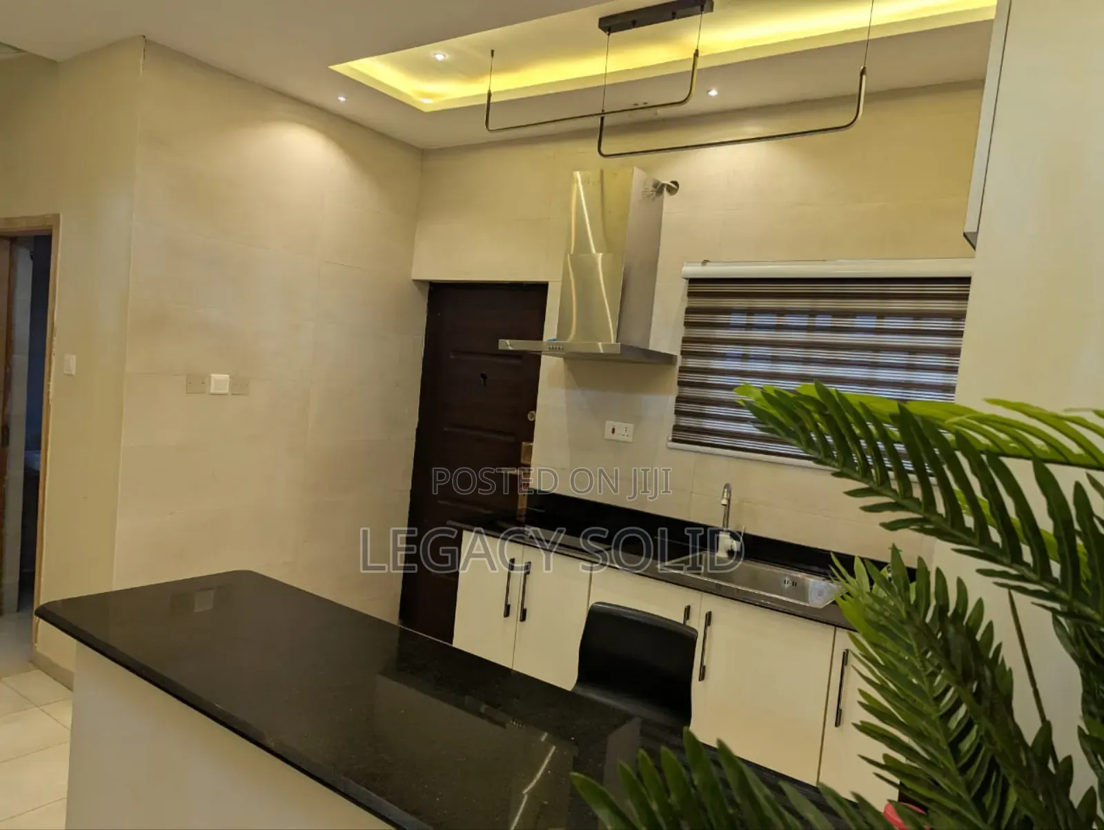 Furnished 2bdrm Apartment West Hills Mall Area