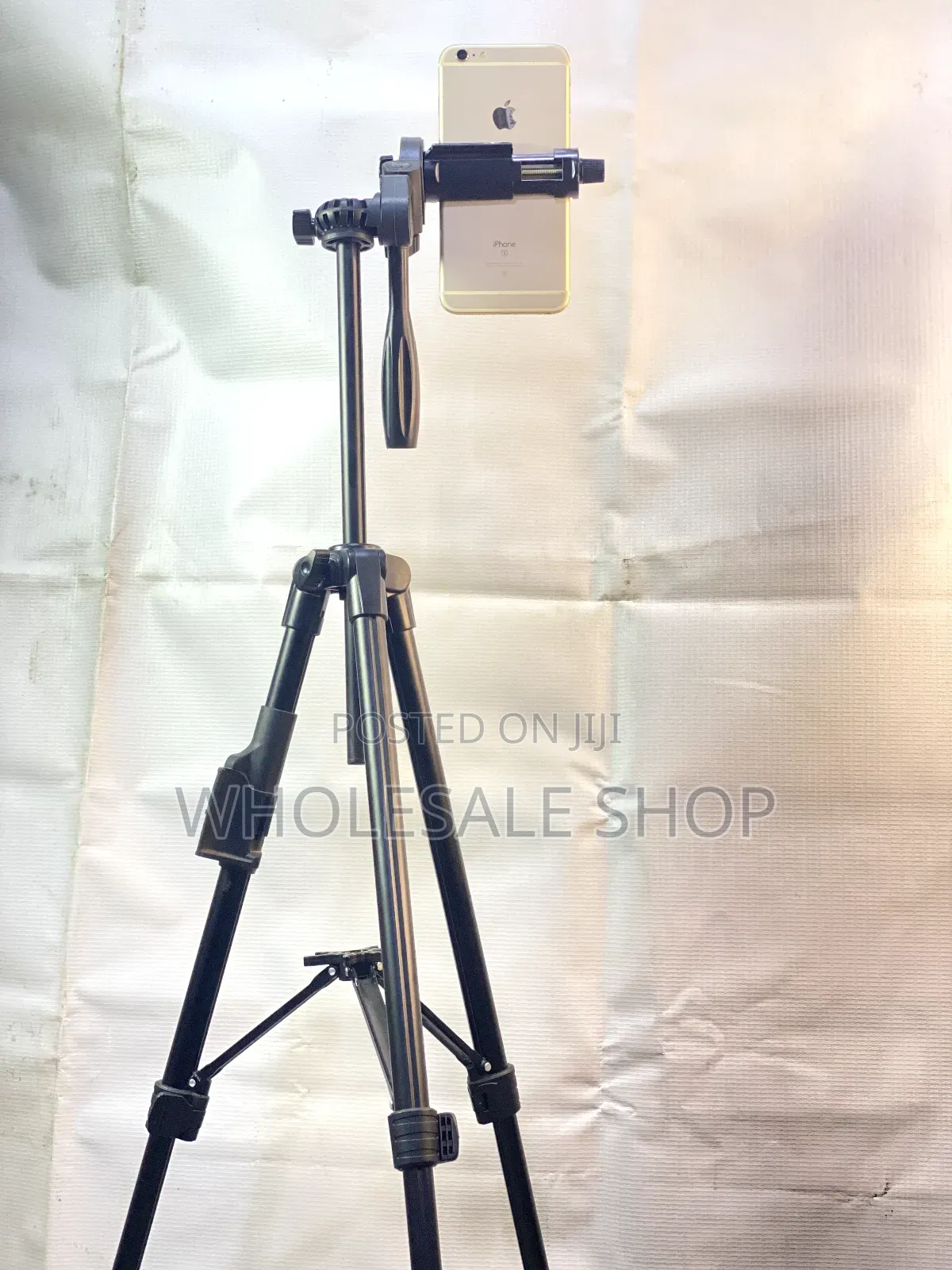 Tripod Stand (Phones, Tablets and Cameras