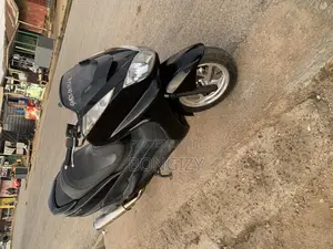 Yamaha Majesty 2009 Black