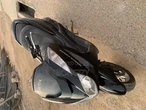 Yamaha Majesty 2009 Black