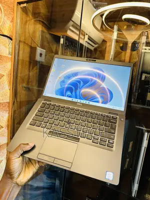 Laptop Dell Latitude 5400 8GB Intel Core I5 SSD 256GB