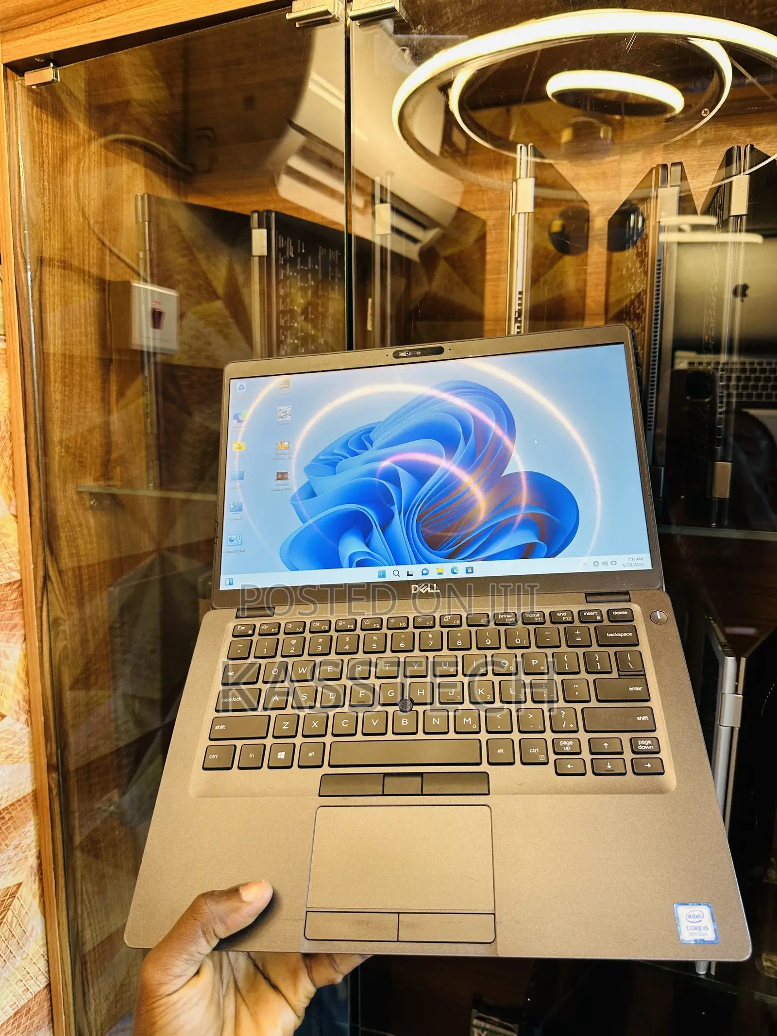 Laptop Dell Latitude 5400 8GB Intel Core I5 SSD 256GB