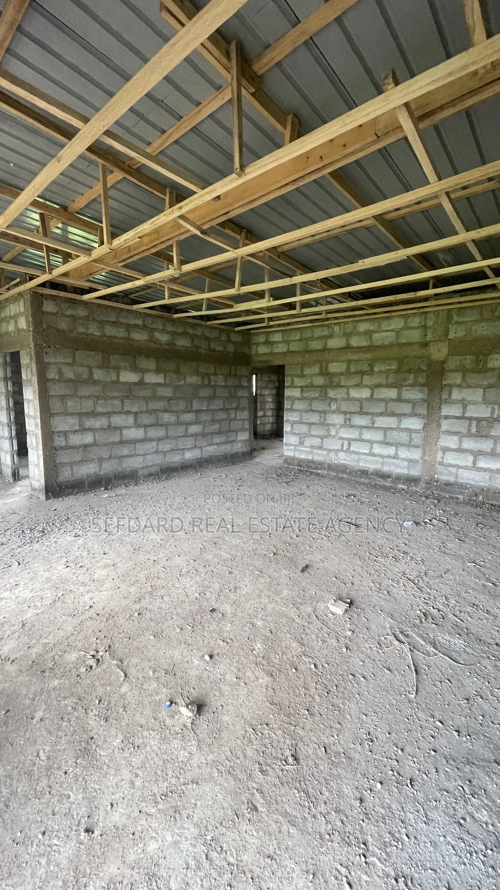 4bdrm House in Sefdard Real Estate, Amasaman for sale