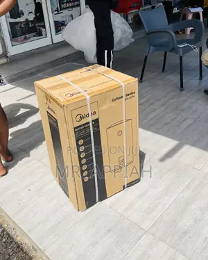 Beautiful Made Midea 30 Liters Electric Water Heater.