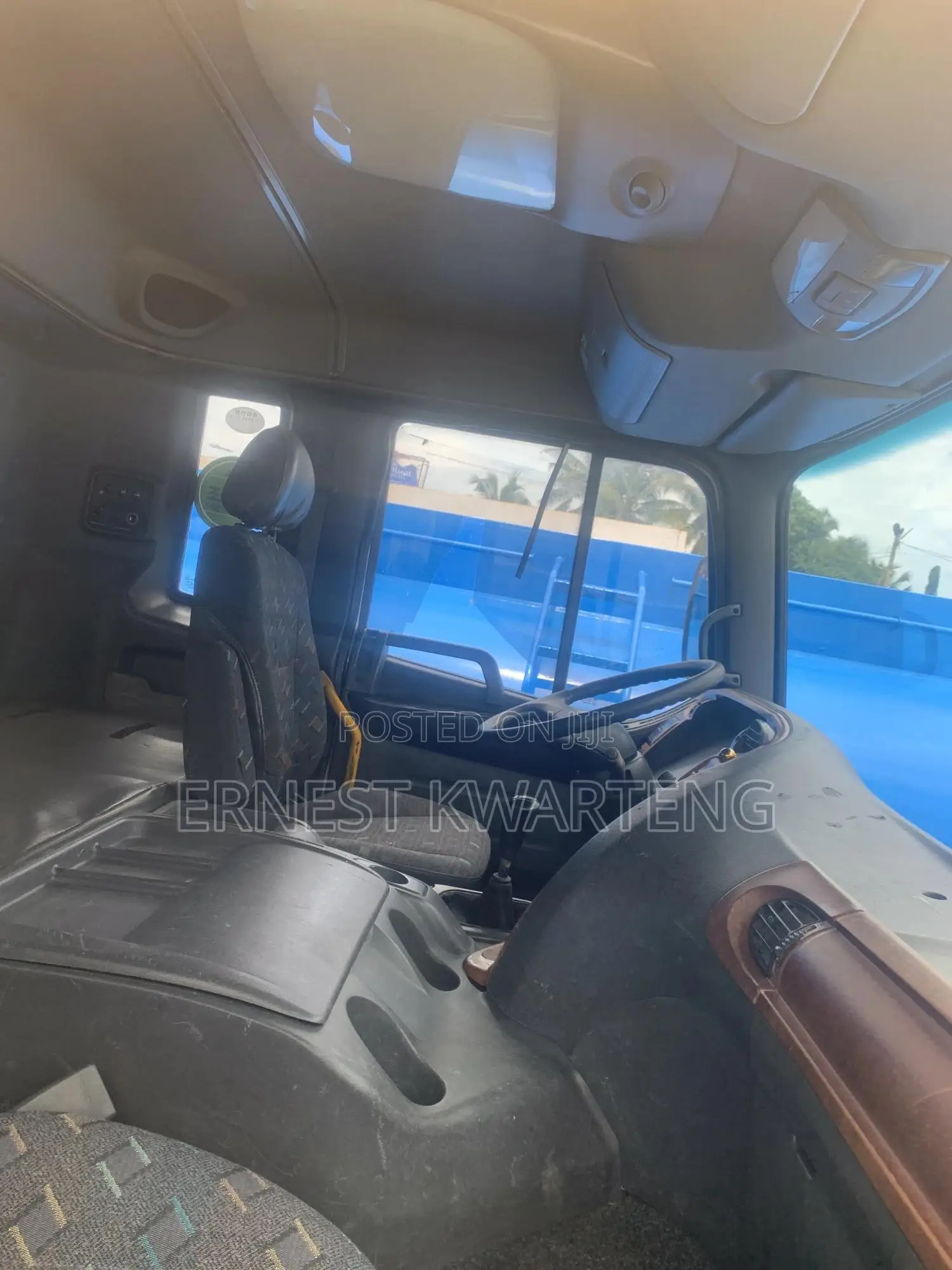 Hyundai Water Truck 2007 White