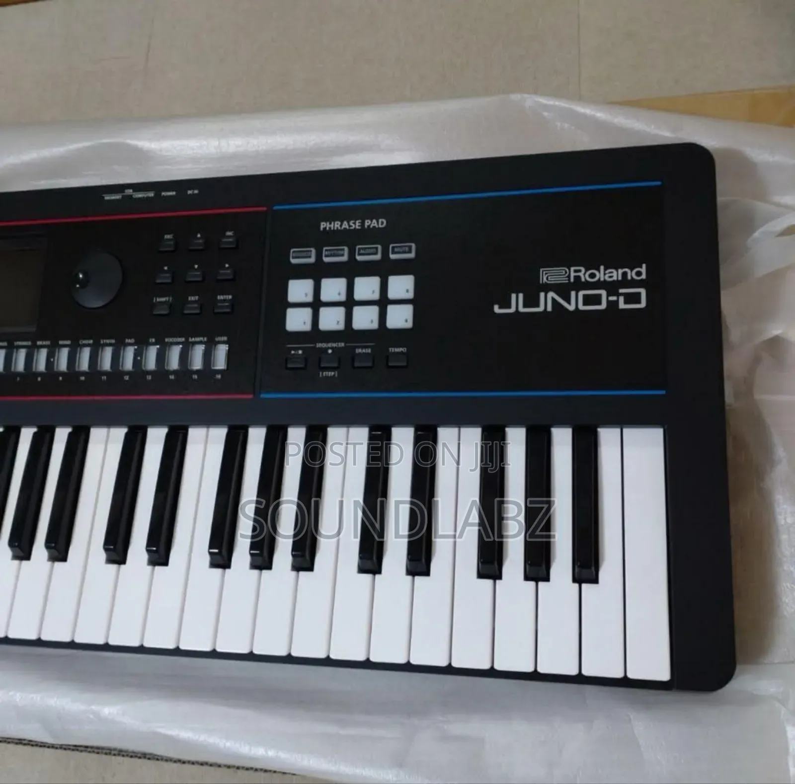 Roland Juno-d6 Keyboard Synthesizer