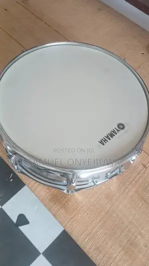 Yamaha Snare Drum Iron