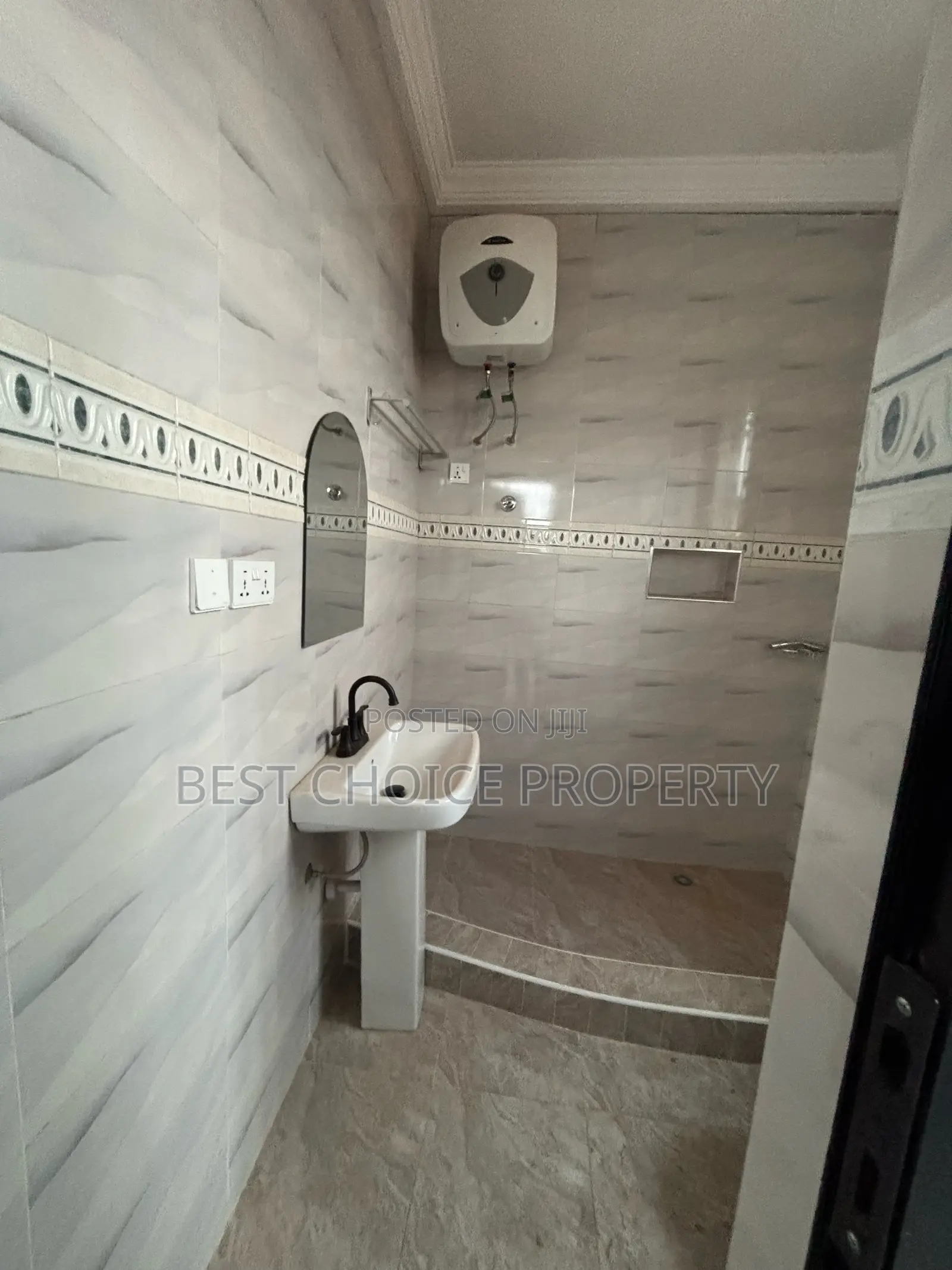 2bdrm Apartment in Oyarifa for rent