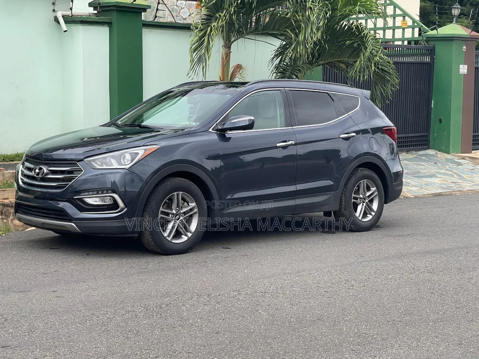 Hyundai Santa Fe SE AWD 2017 Gray