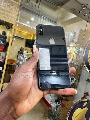 Apple iPhone XS Max 64 GB Black