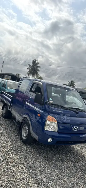 Hyundai Porter II 2015 Blue