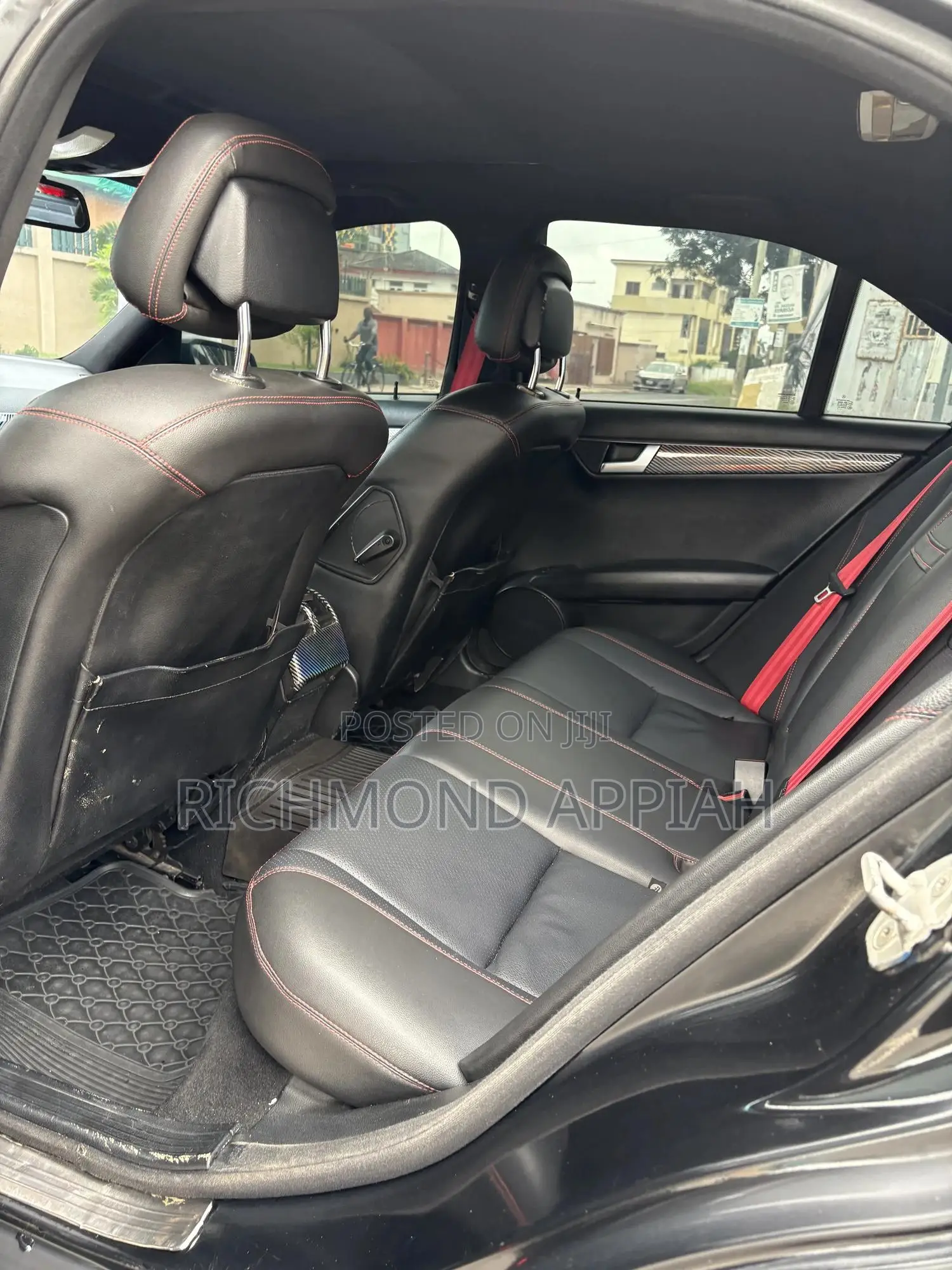 Mercedes-Benz C250 2014 Black