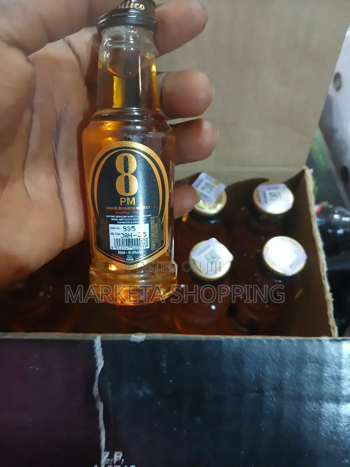 8 Pm Grain Blended Whiskey 60mlx25