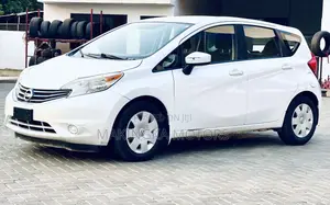Nissan Versa 1.6 SV 2016 White