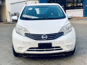Nissan Versa 1.6 SV 2016 White