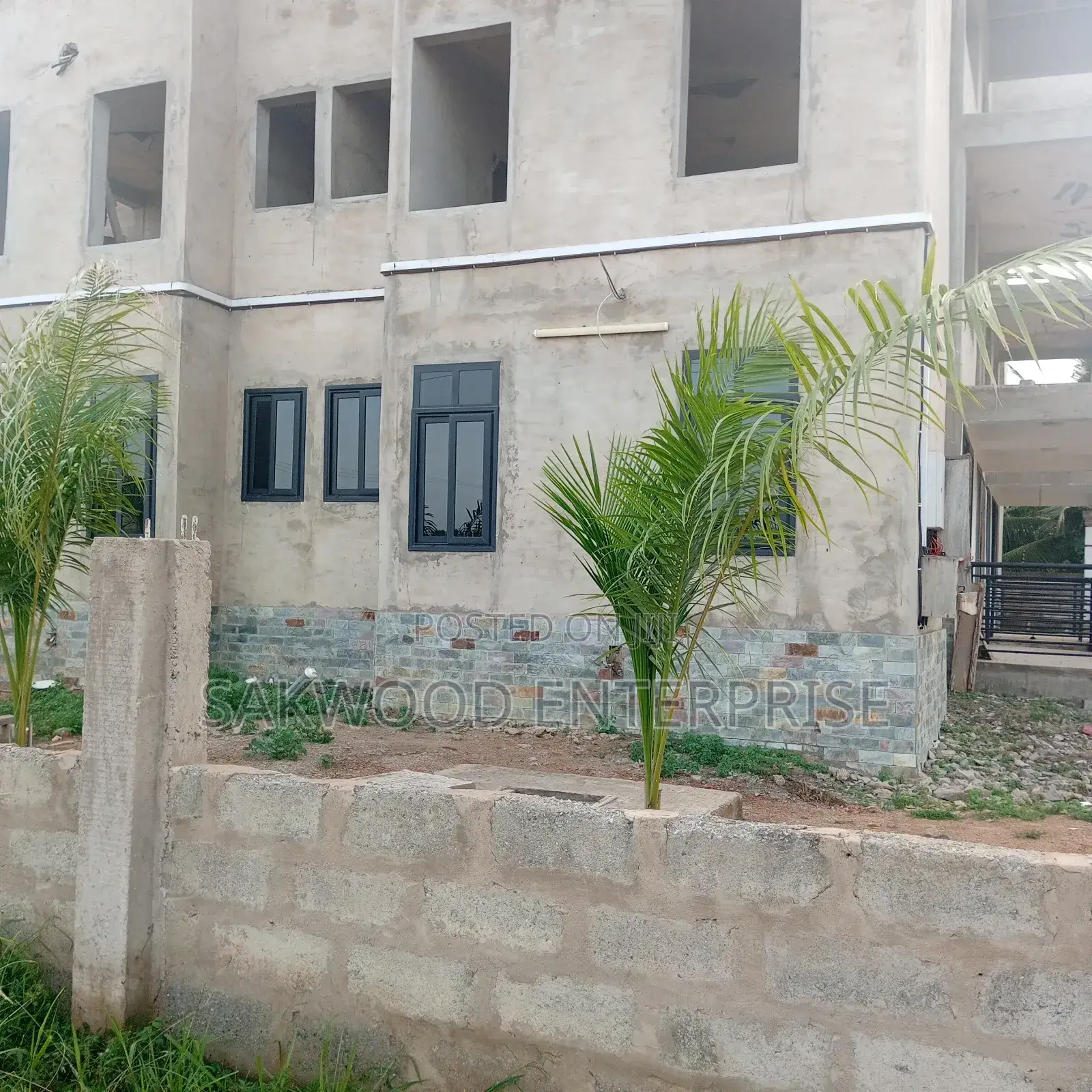 6bdrm House in K. Duah Properties, Oyibi for sale