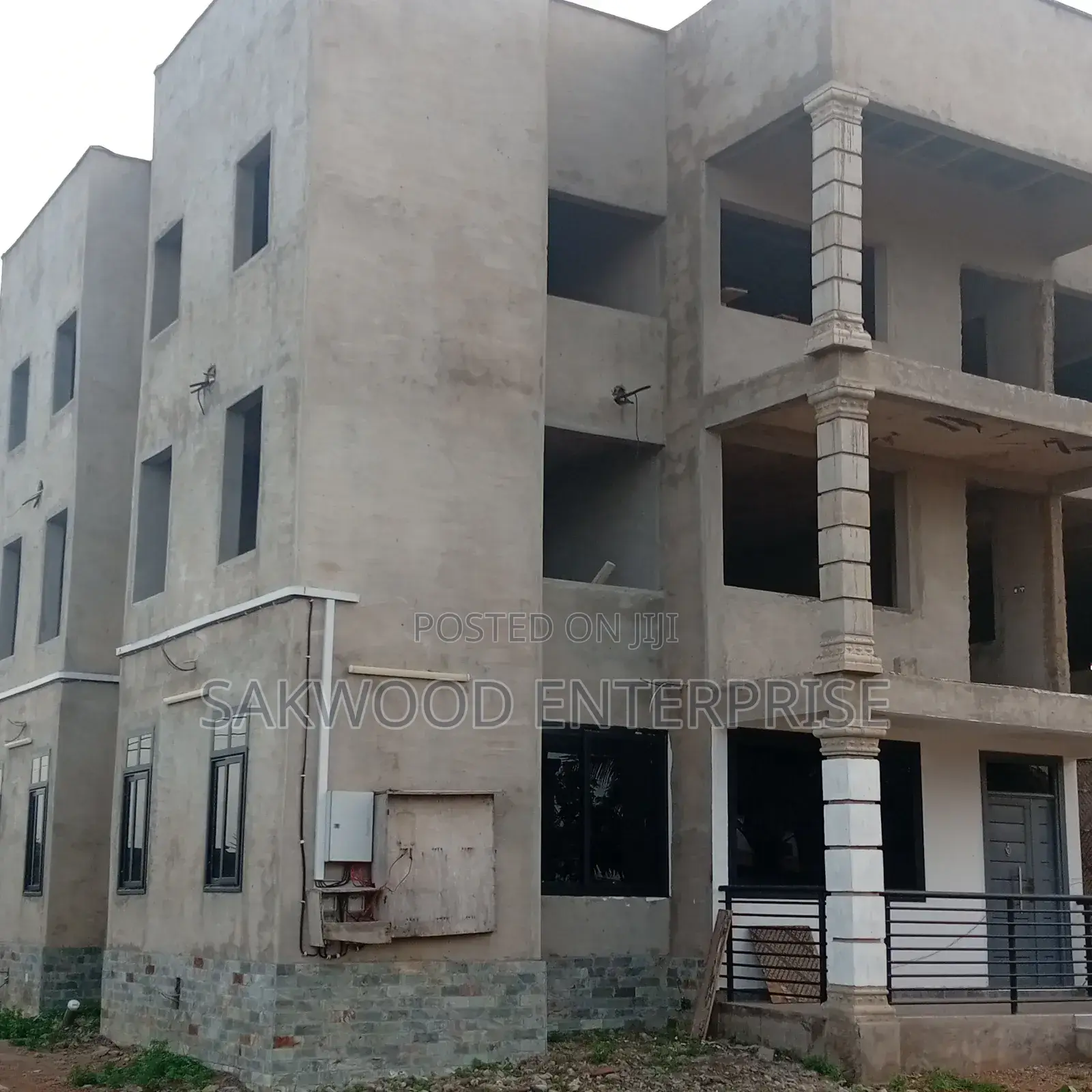 6bdrm House in K. Duah Properties, Oyibi for sale